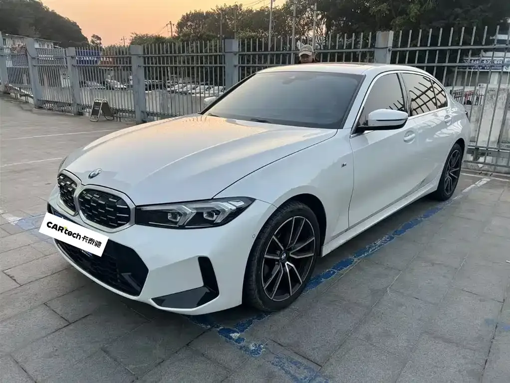 BMW 3 Series — фото 1