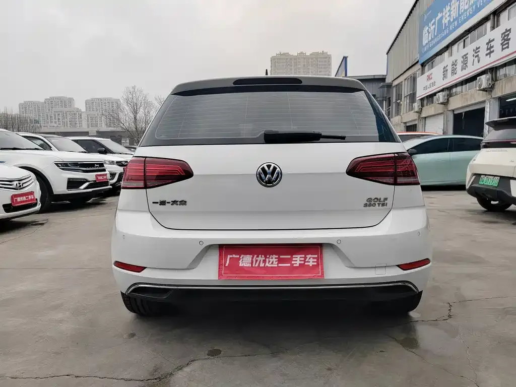Volkswagen Golf — фото 3