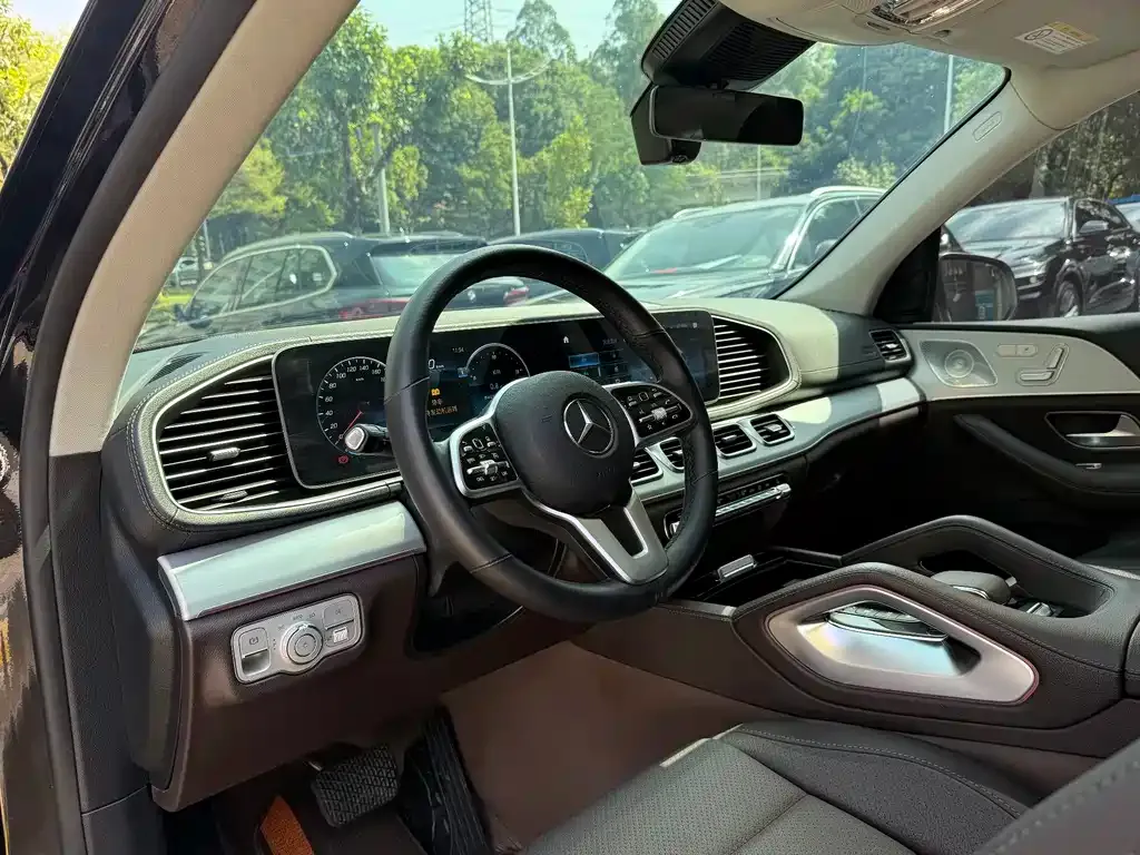 Mercedes-Benz GLE — фото 3