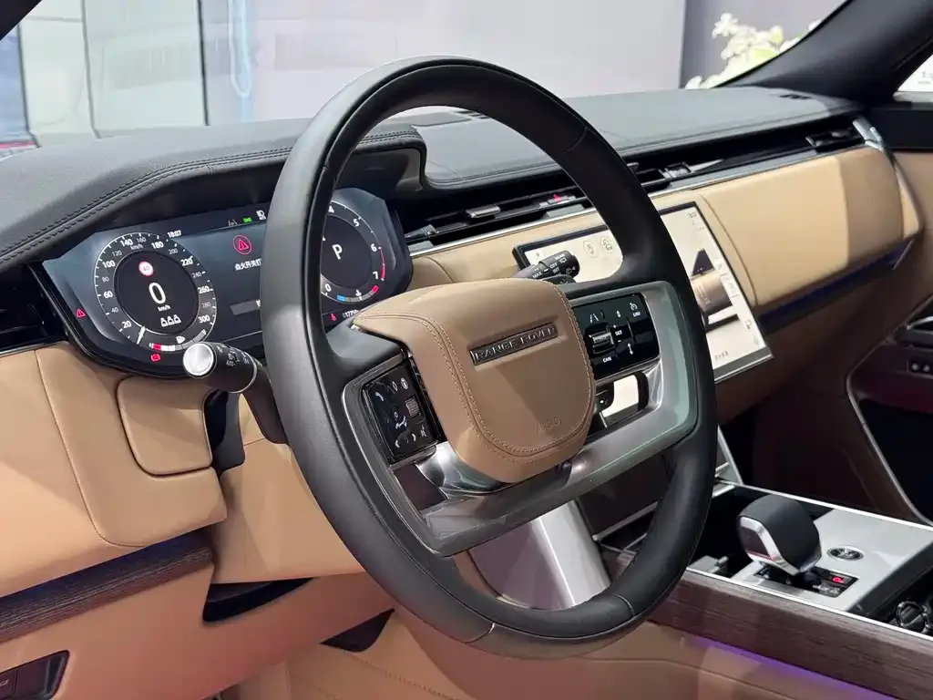 Land Rover Range Rover 2024 из CN, фото 4