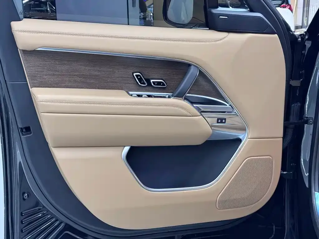 Land Rover Range Rover 2024 из CN, фото 7