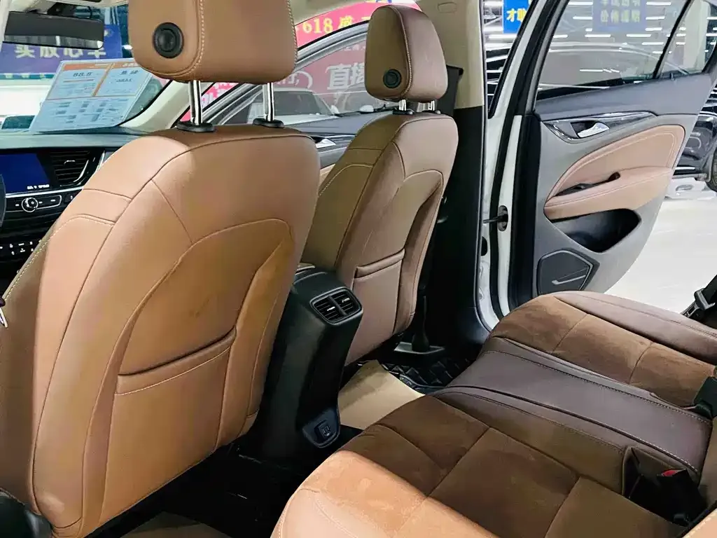 Buick Regal — фото 2
