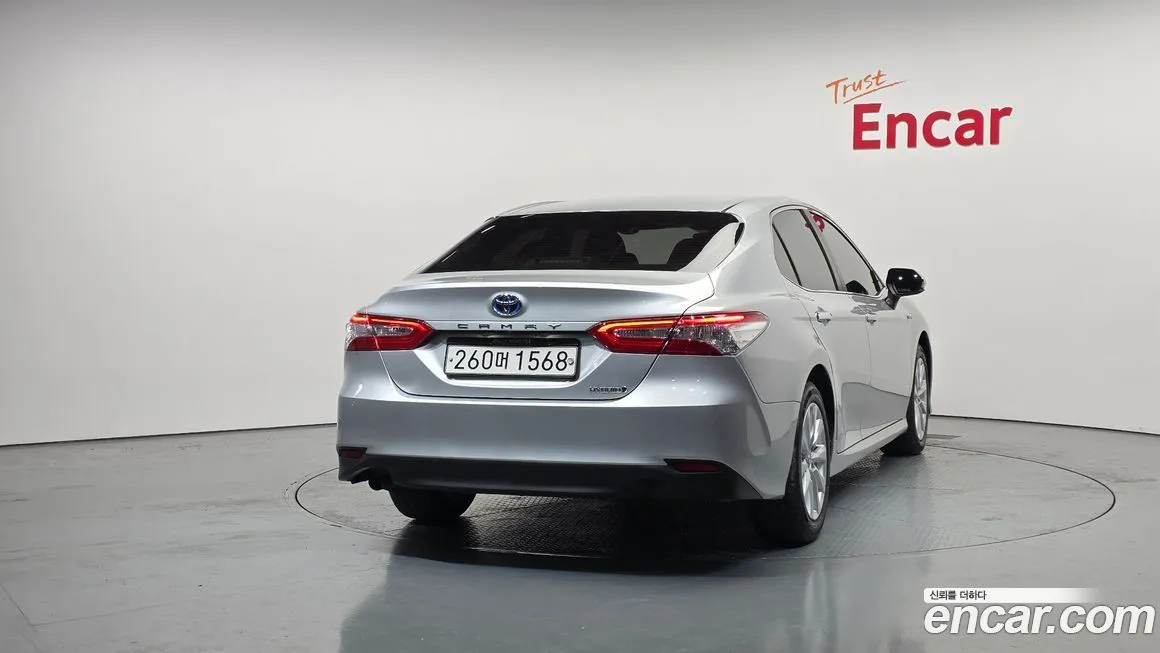 Toyota Camry 2021 из KR, фото 8