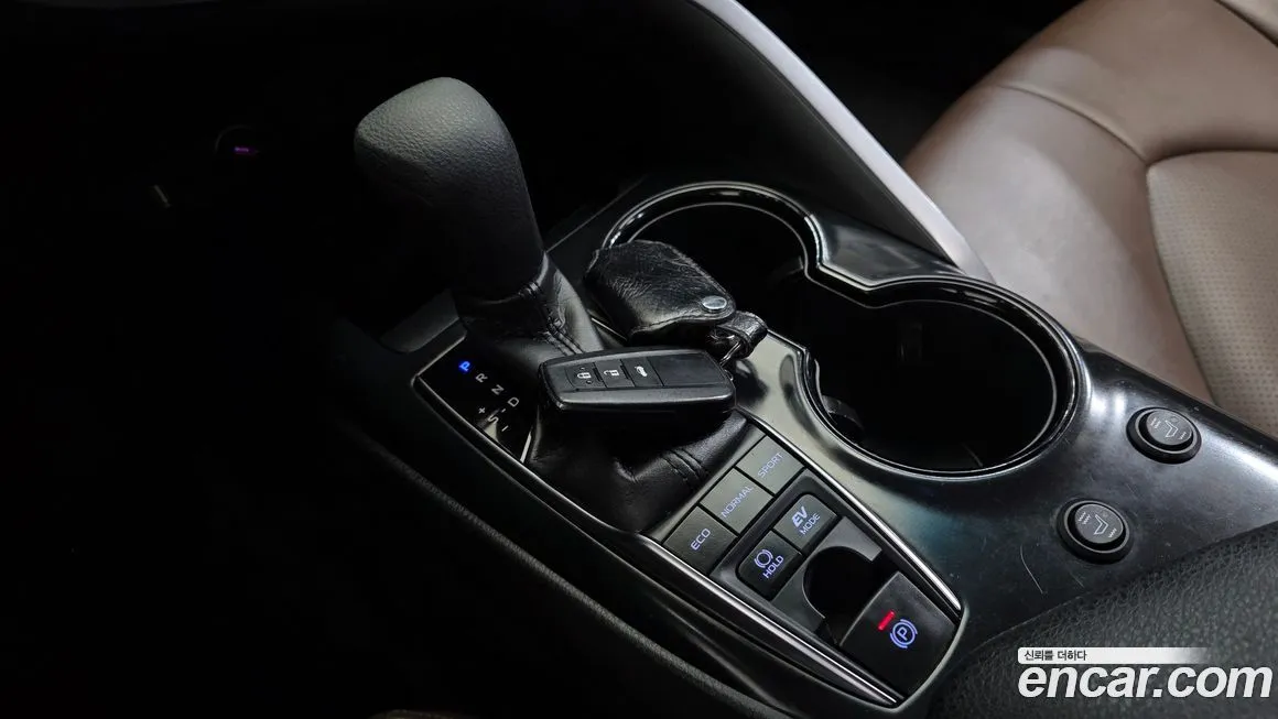 Toyota Camry 2021 из KR, фото 4