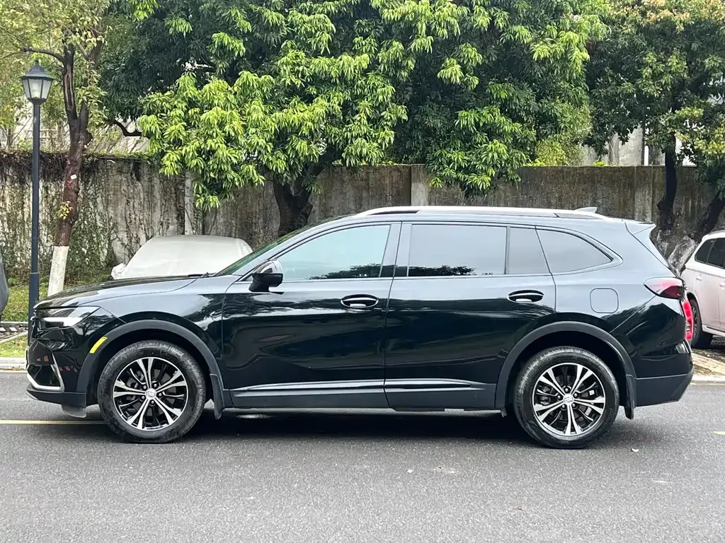 Buick Envision Plus — фото 10