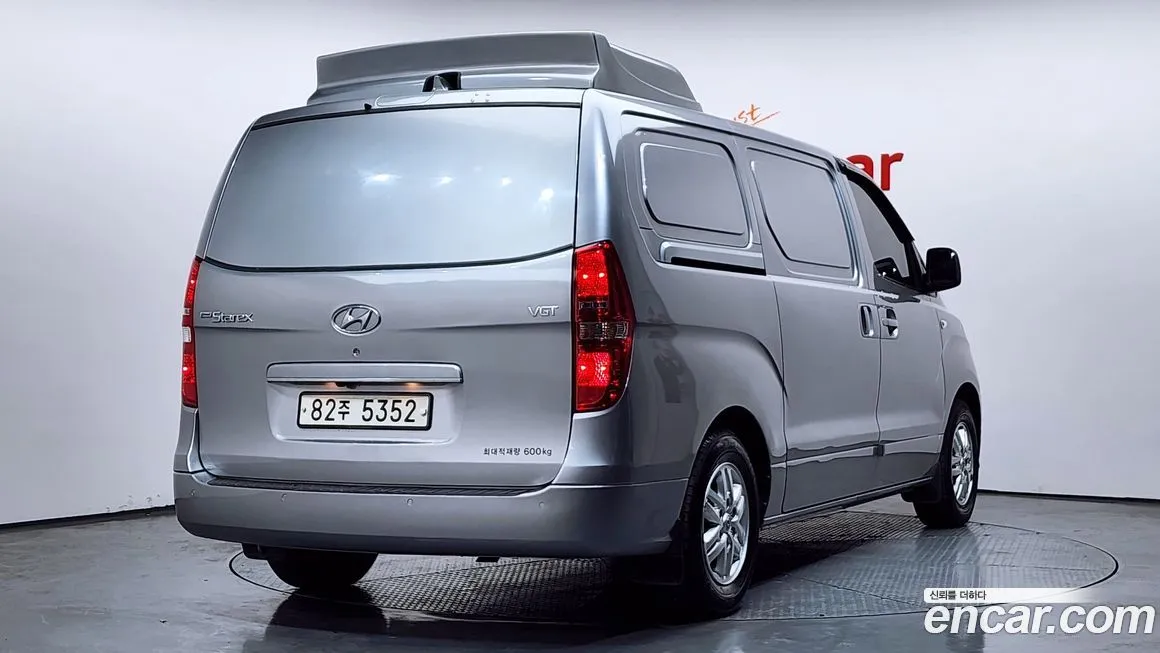 Hyundai Starex 2021 из KR, фото 2