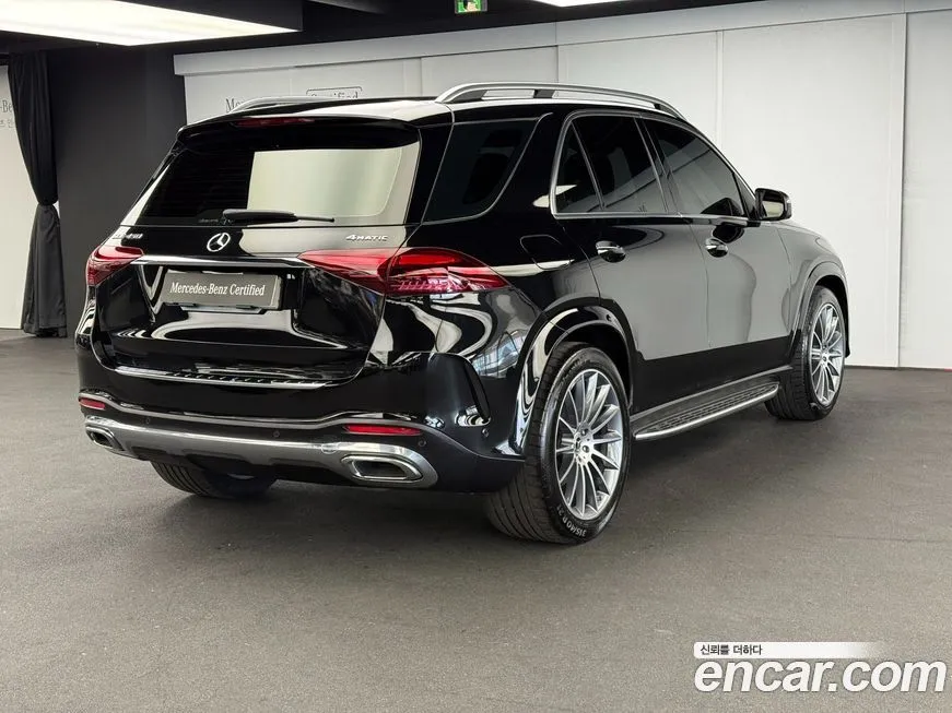 Mercedes-Benz GLE-Class — фото 6
