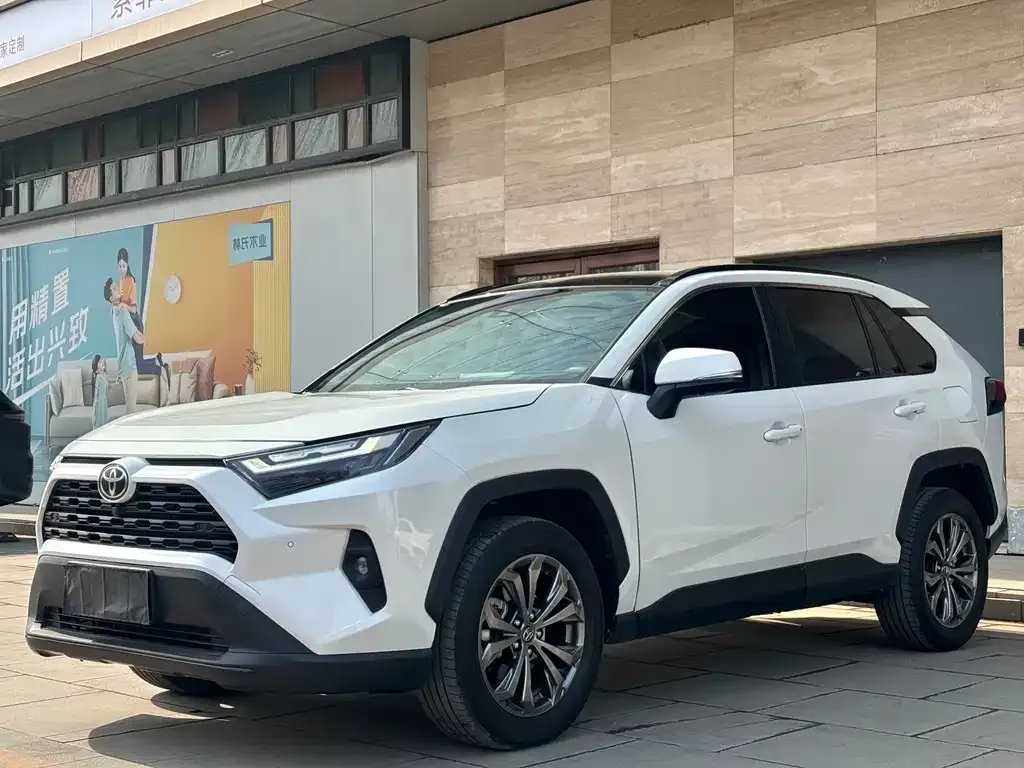 Toyota RAV4 2023 из CN, фото 6