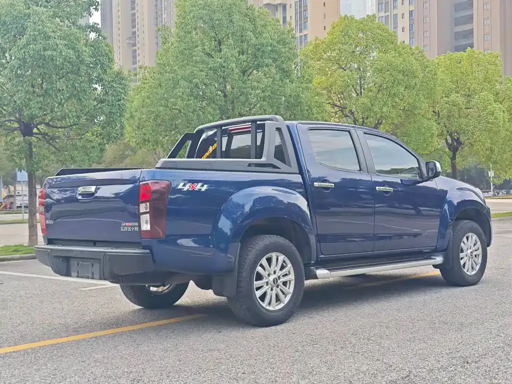 Isuzu D-MAX 2022 из CN, фото 5