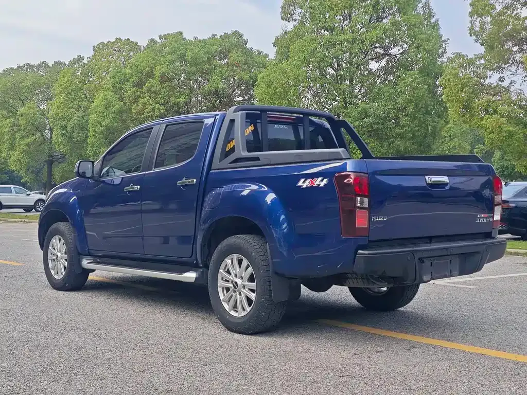 Isuzu D-MAX 2022 из CN, фото 10