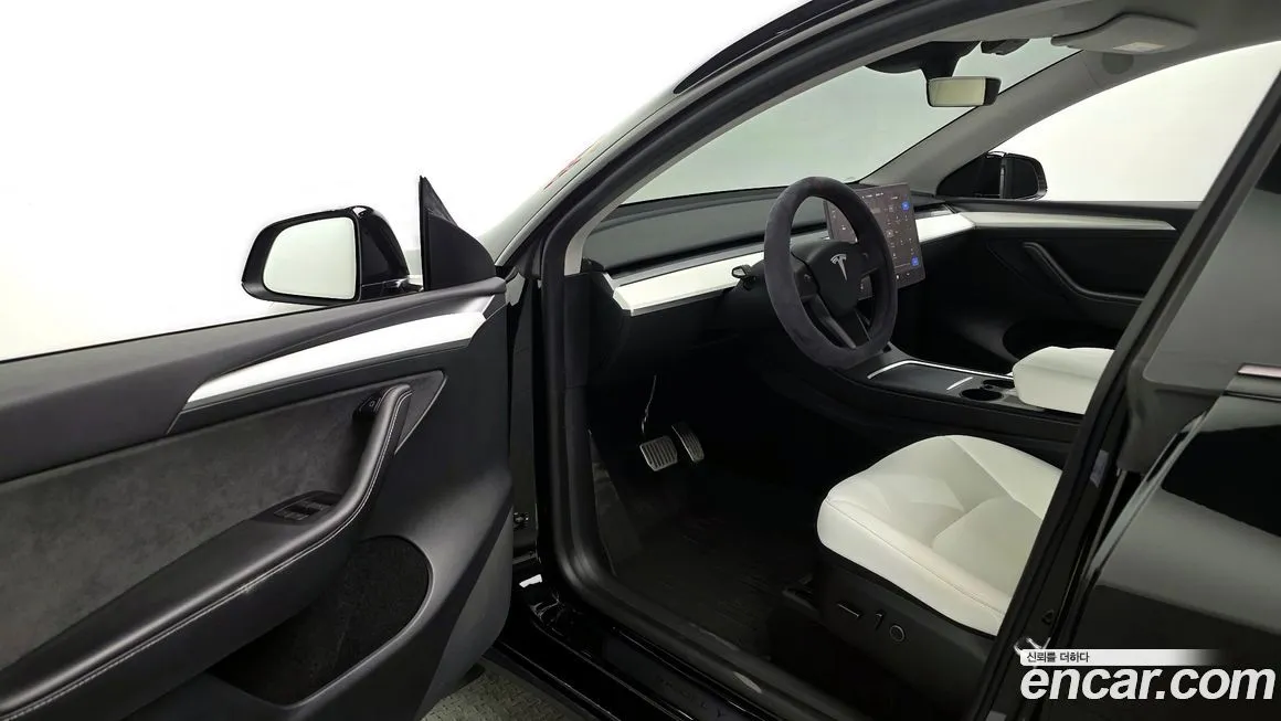 Tesla Model Y 2024 из KR, фото 4