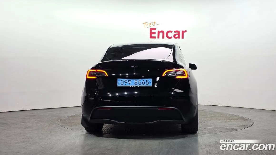 Tesla Model Y 2024 из KR, фото 8