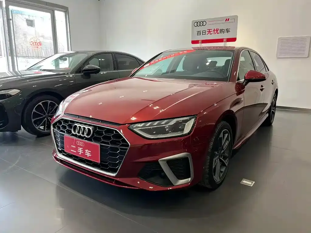 Audi A4L 2023 из CN, фото 1
