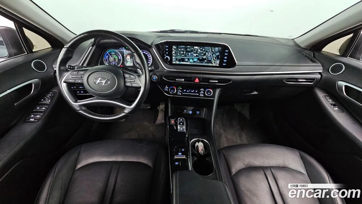 Hyundai Sonata — фото 6