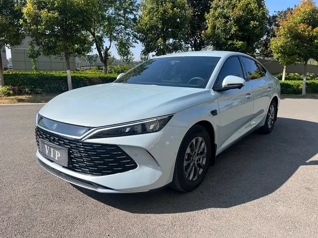 BYD Qin L — фото 1