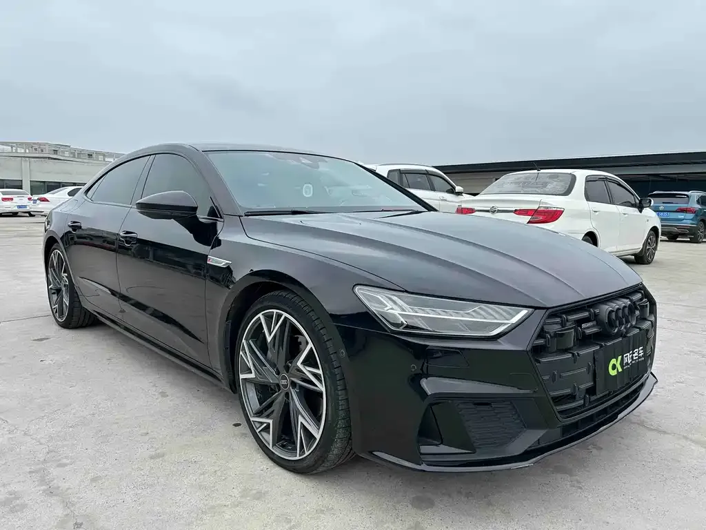 Audi A7L 2023 из CN, фото 2