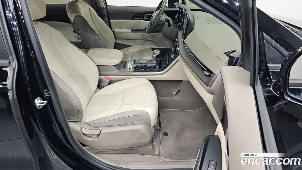 Kia Carnival — фото 2