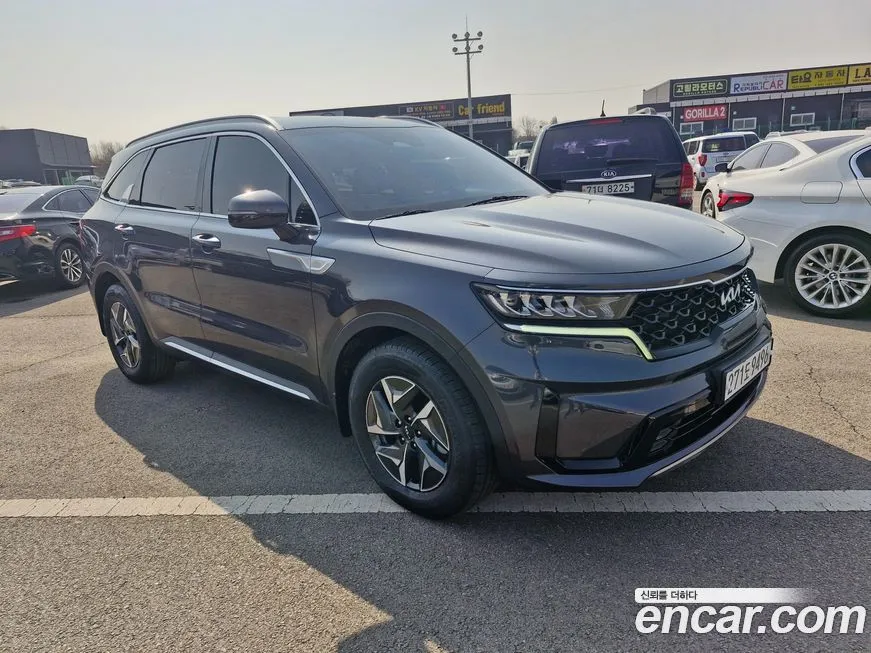 Kia Sorento — фото 6