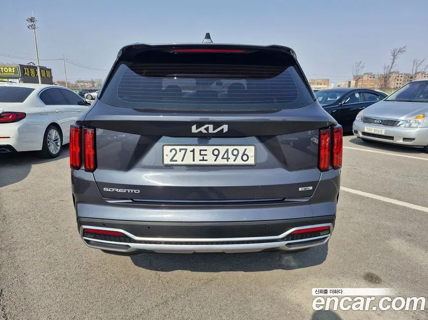 Kia Sorento — фото 10