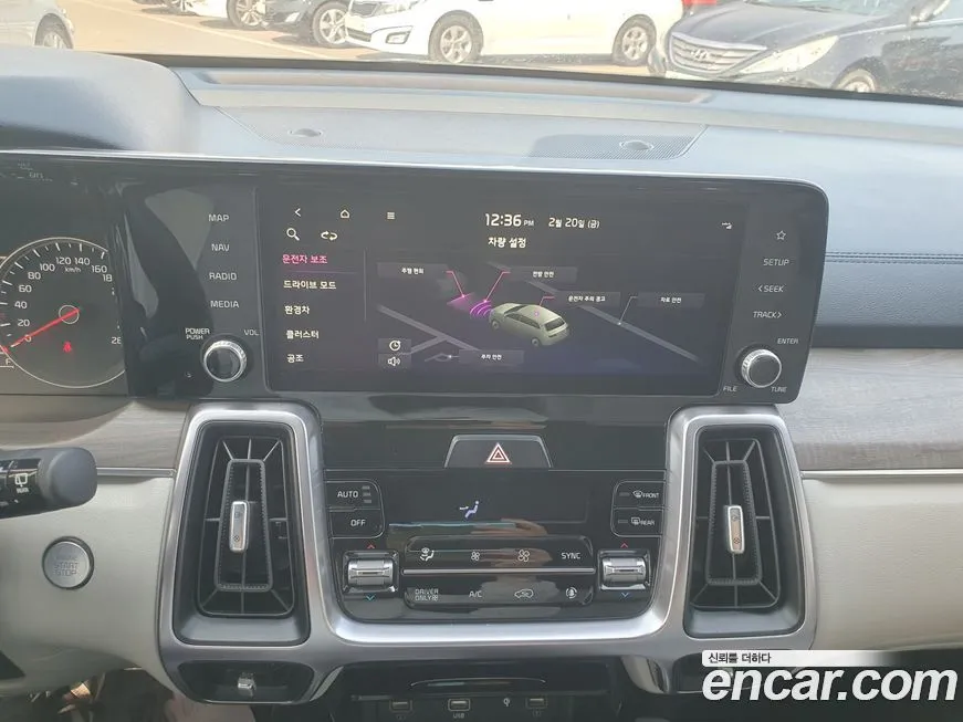 Kia Sorento — фото 4