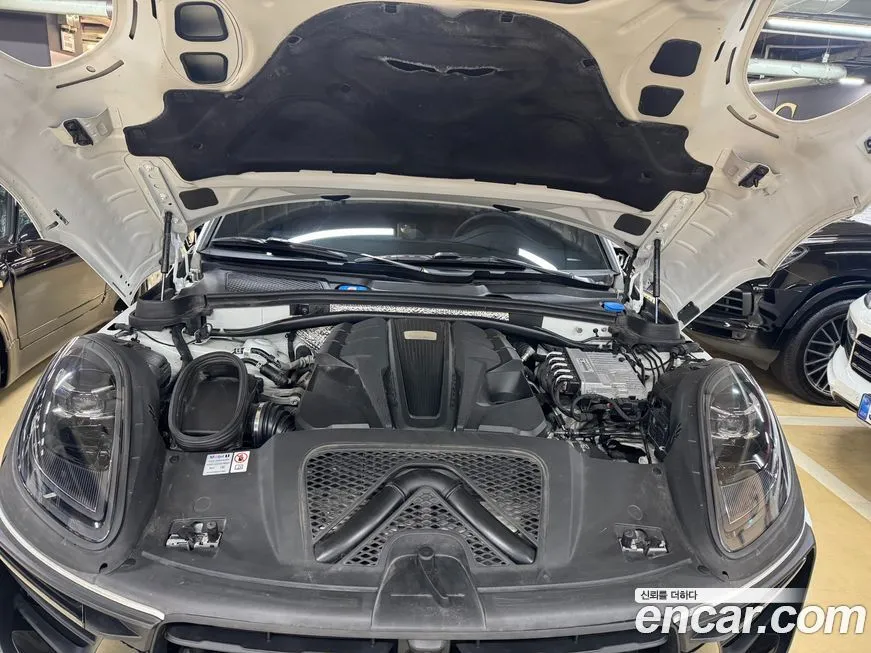 Porsche Macan 2023 из KR, фото 7