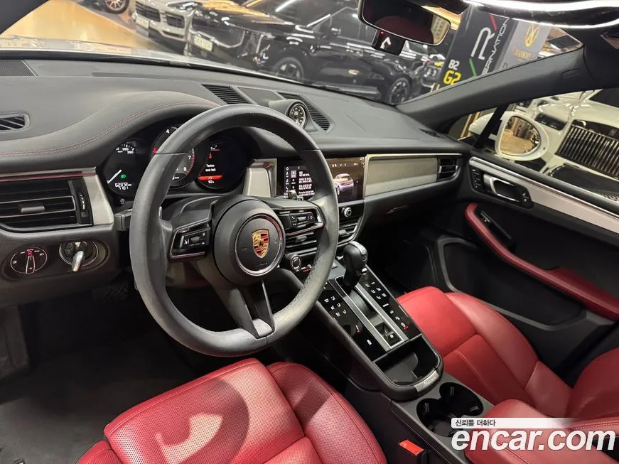 Porsche Macan 2023 из KR, фото 4