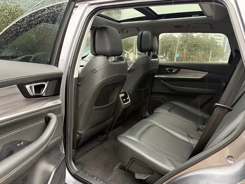 Chery Tiggo 8 2022 из CN, фото 2