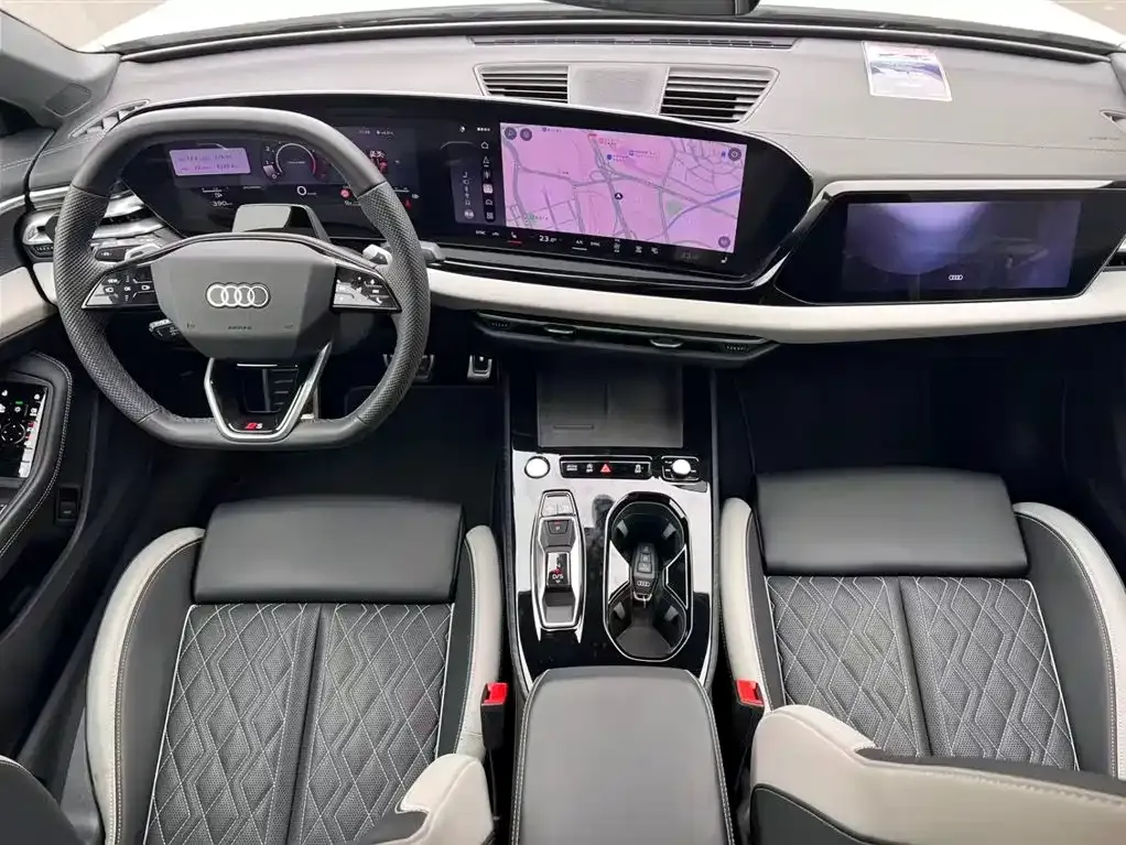 Audi A5L — фото 10