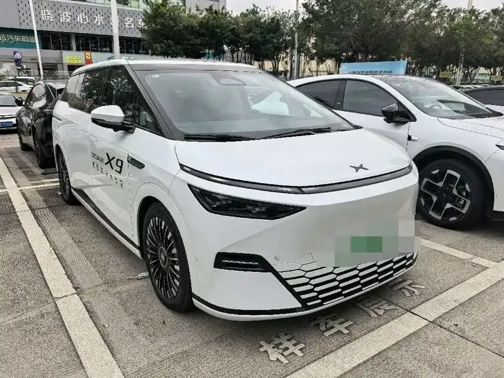 XPeng X9 2025 из CN, фото 9