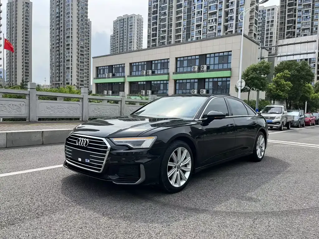 Audi A6L 2021 из CN, фото 1
