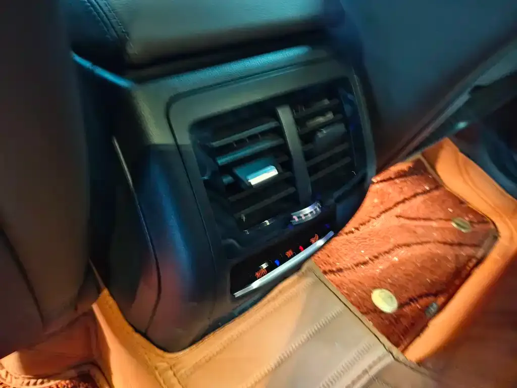 BMW X3 2021 из CN, фото 8