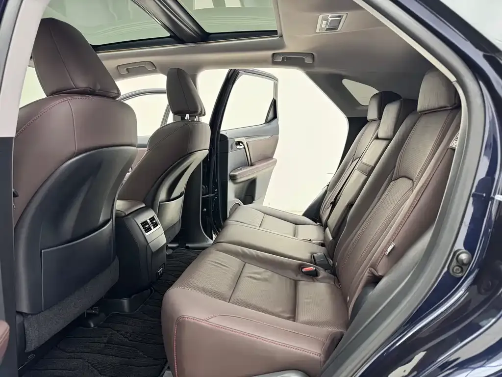 Lexus RX — фото 8