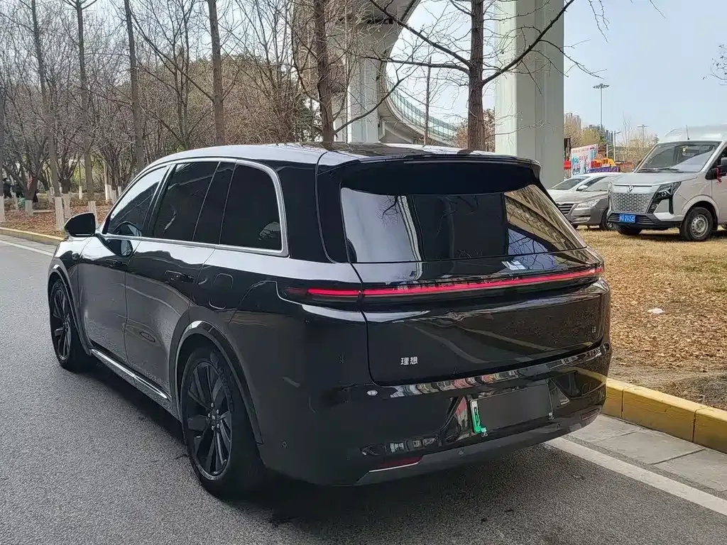 Li Auto L8 2023 из CN, фото 4
