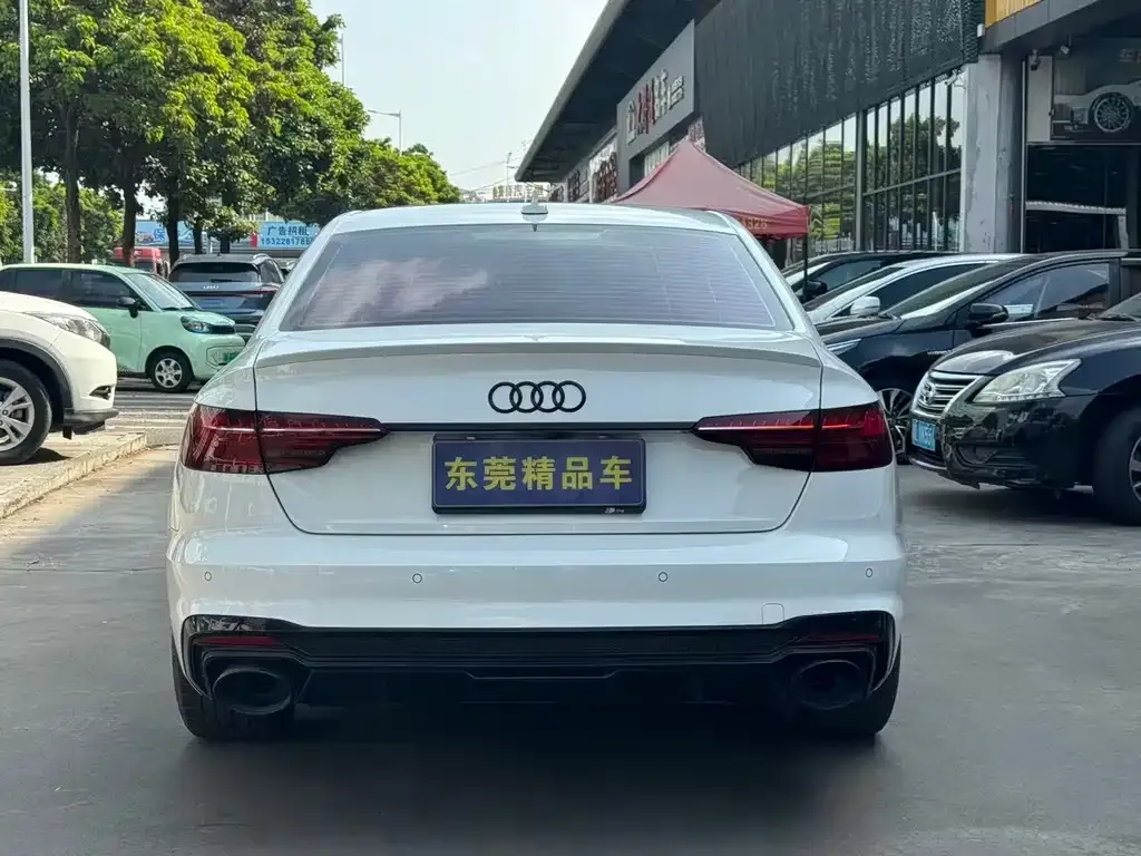 Audi A4L 2024 из CN, фото 7