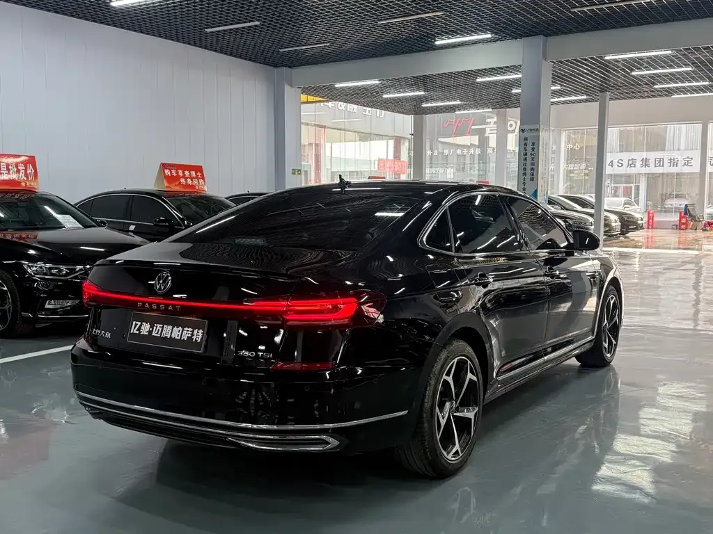 Volkswagen Passat — фото 2