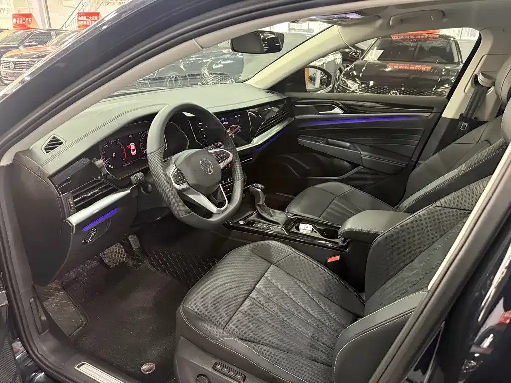 Volkswagen Passat — фото 9