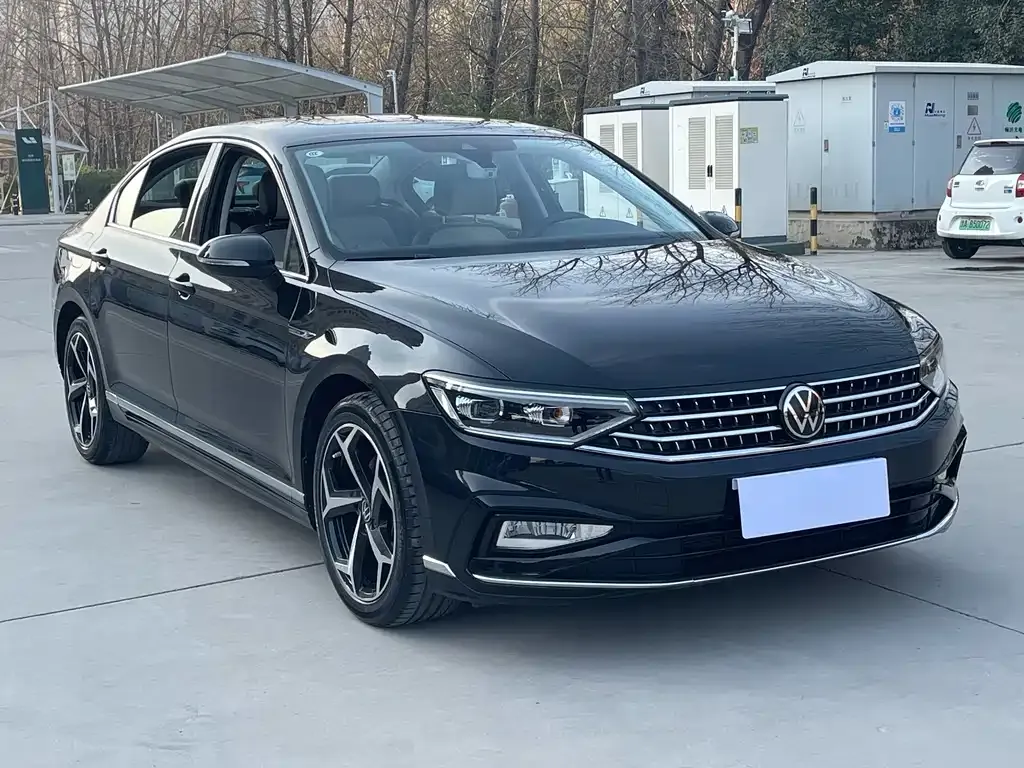 Volkswagen Magotan 2024 из CN, фото 7