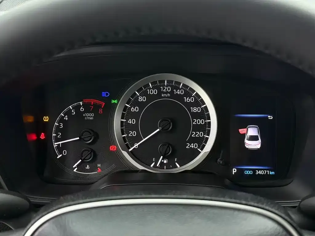 Toyota Levin 2023 из CN, фото 3