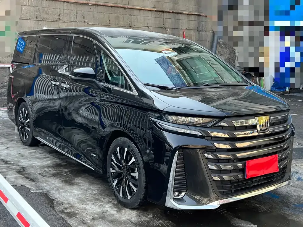 Toyota Vellfire 2023 из CN, фото 8