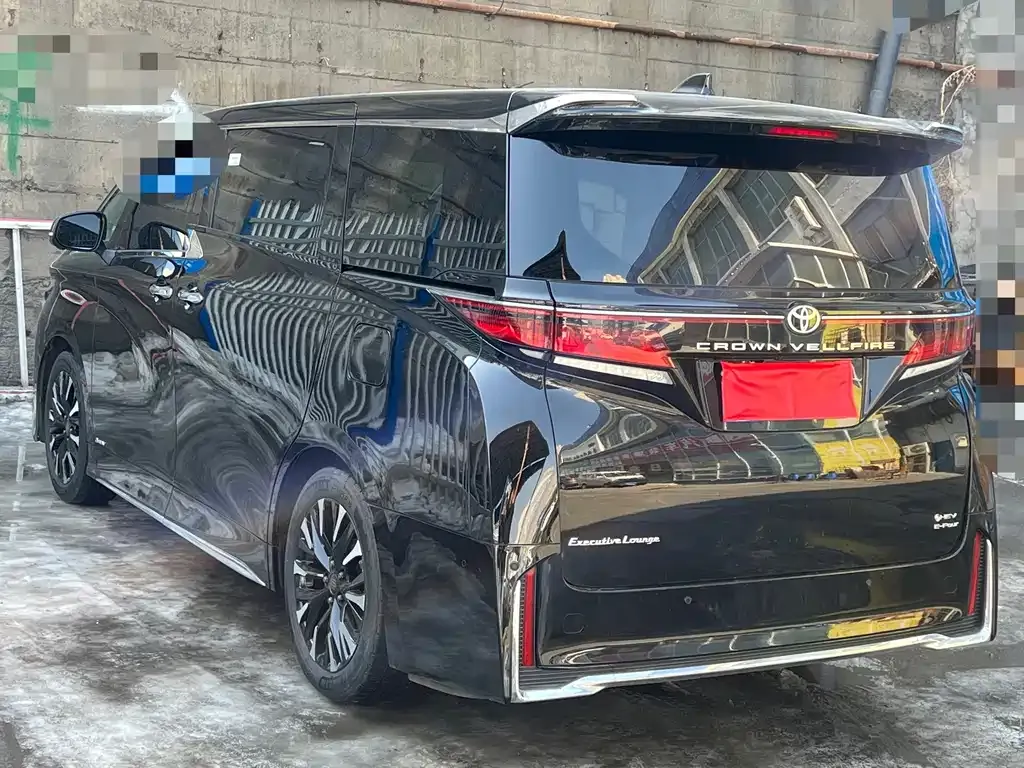 Toyota Vellfire 2023 из CN, фото 10