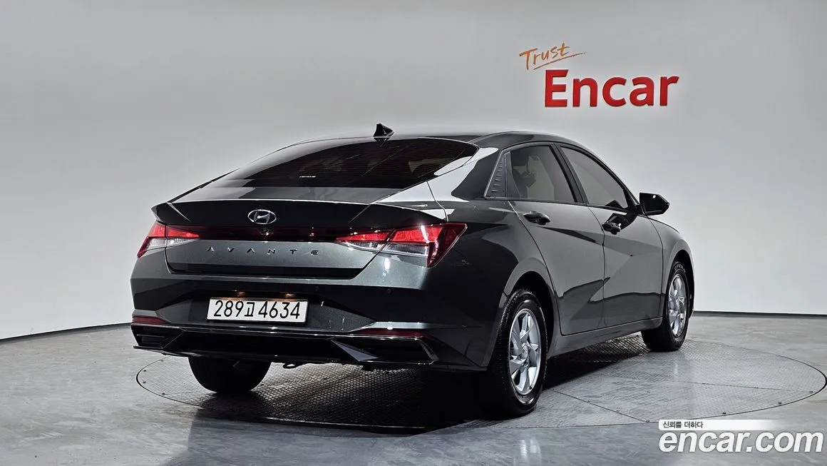Hyundai AVANTE — фото 2