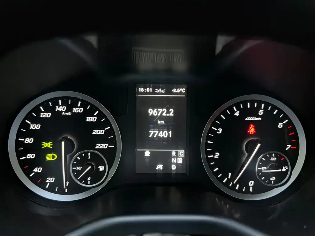 Mercedes-Benz Vito 2021 из CN, фото 2