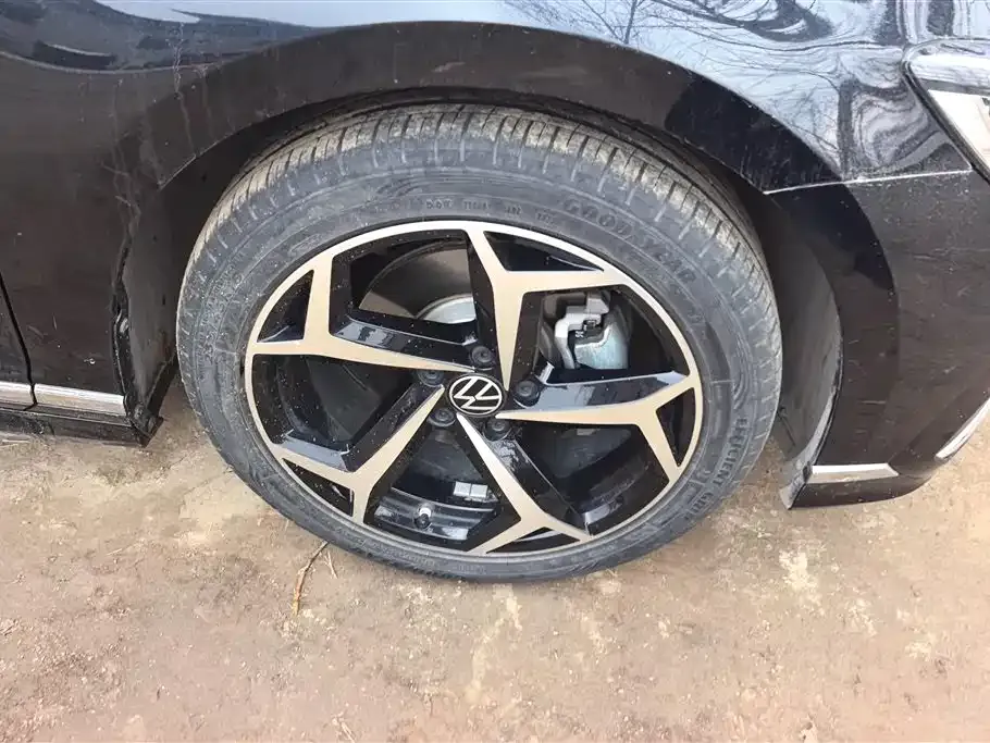 Volkswagen Magotan 2023 из CN, фото 4