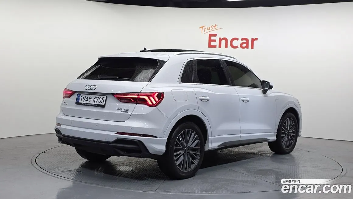 Audi Q3 2023 из KR, фото 3