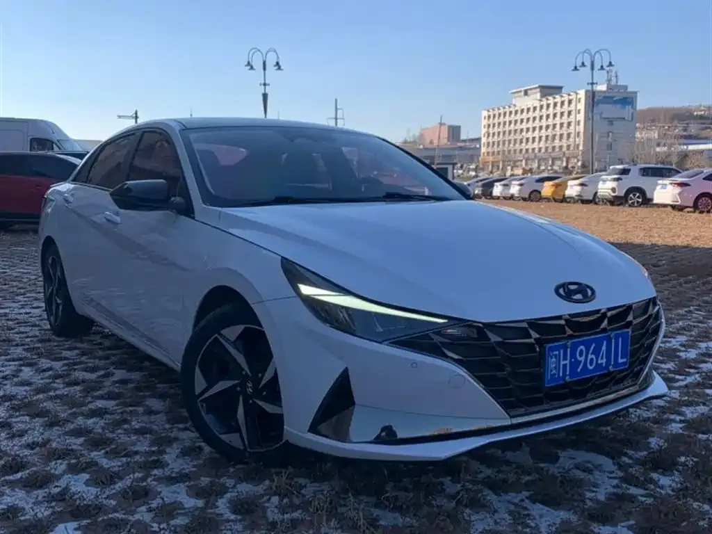 Hyundai Elantra 2021 из CN, фото 3