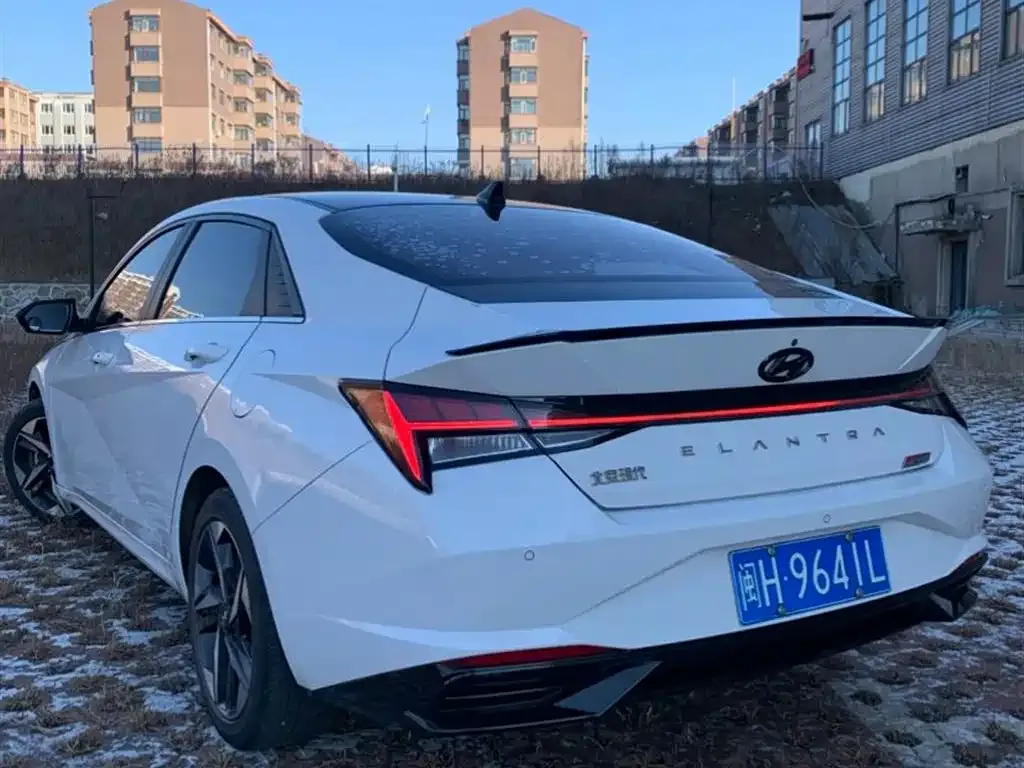 Hyundai Elantra 2021 из CN, фото 10