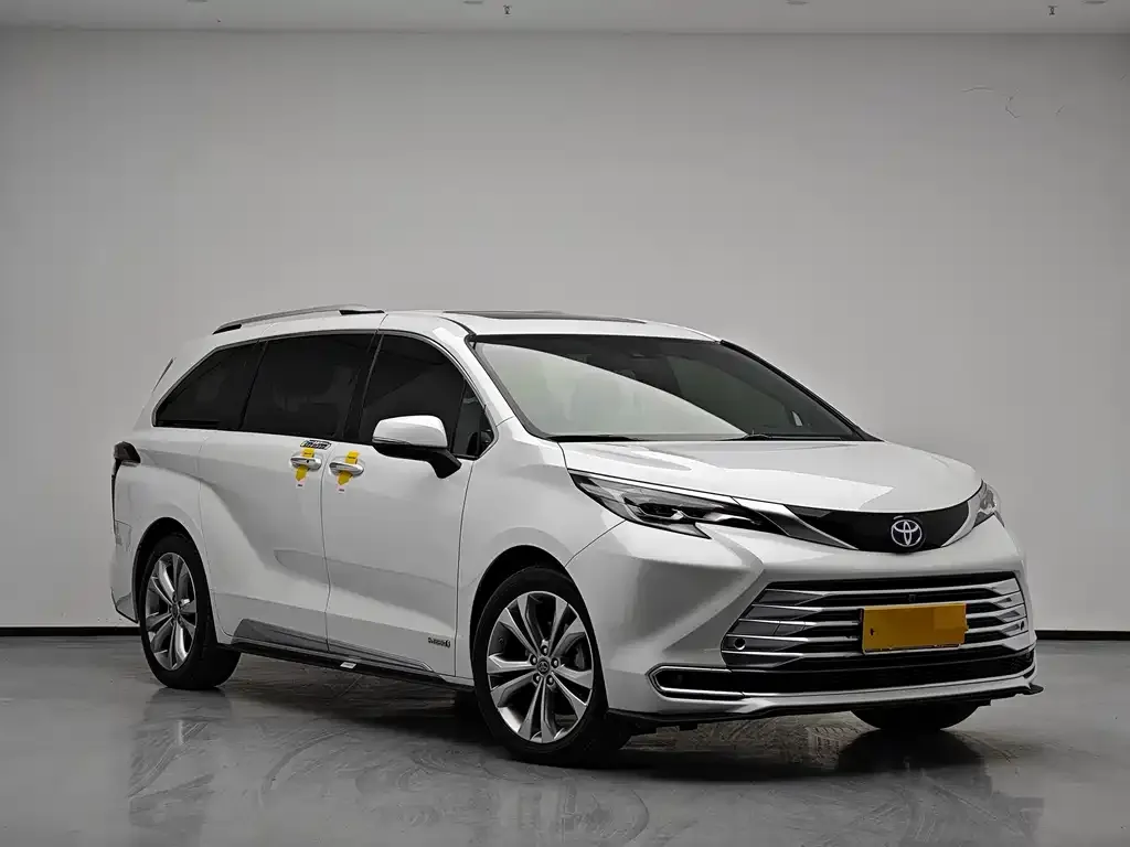 Toyota Sienna 2022 из CN, фото 10