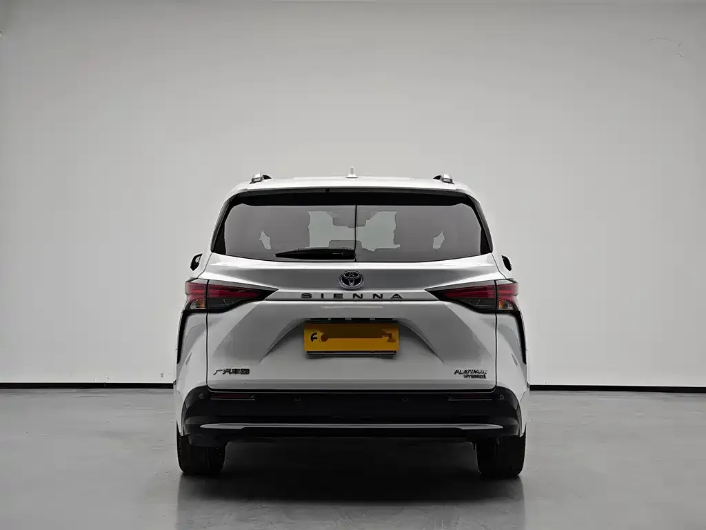 Toyota Sienna 2022 из CN, фото 6
