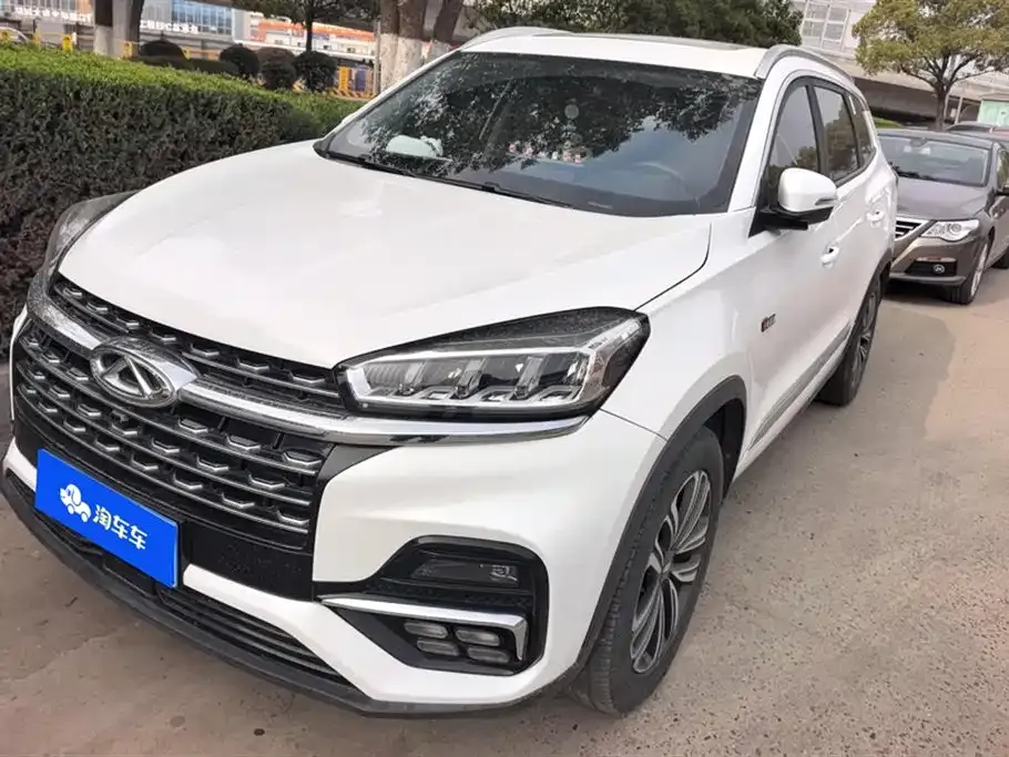 Chery Tiggo 8 — фото 1