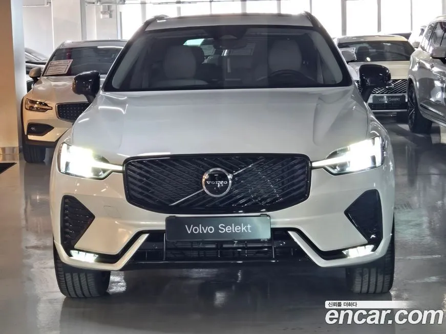 Volvo XC60 2026 из KR, фото 2